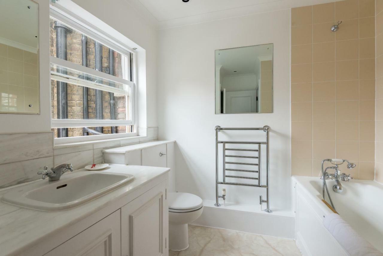 One Bedroom High Street Kensington Apartment Лондон Экстерьер фото